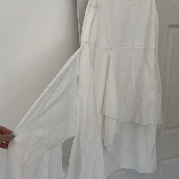 COS PLISSE COTTON LAYERED SLEEVELESS WHITE DRESS SIZE 12 - Picture 2 of 4